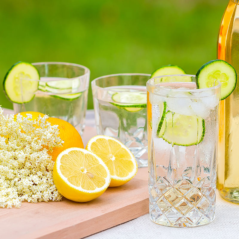 ElderflowerChampagneRecipeSquare Krumpli