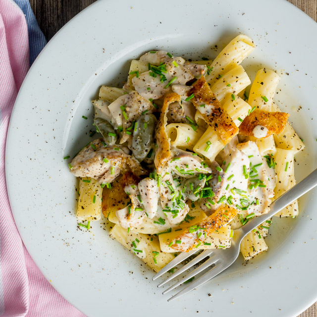 Creamy Lemon Chicken Pasta Chicken thighs provide an intense chicken flavour in this creamy lemon chicken pasta, throw in some anchovies and capers and you have a taste sensation!