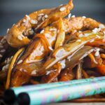 Chicken Lo Mein is a perennial takeaway favourite, my fakeaway version is fit for eating well before the delivery guy can get to you, in less than 30mins that is! #easyChickenLoMein #stirfryrecipes