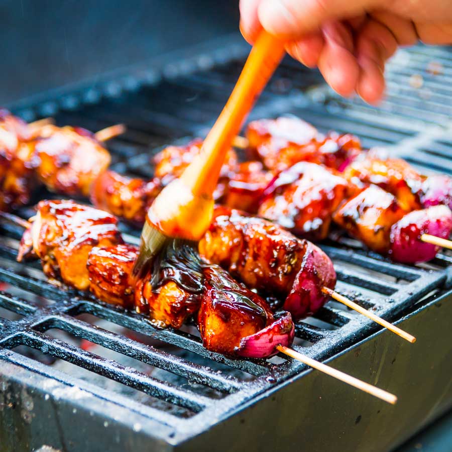 BBQ Pineapple Chicken Kebabs These pineapple chicken kebabs are simple BBQ fodder and are loaded with the sweet and sour flavours more commonly associated with a Chinese Takeaway!
