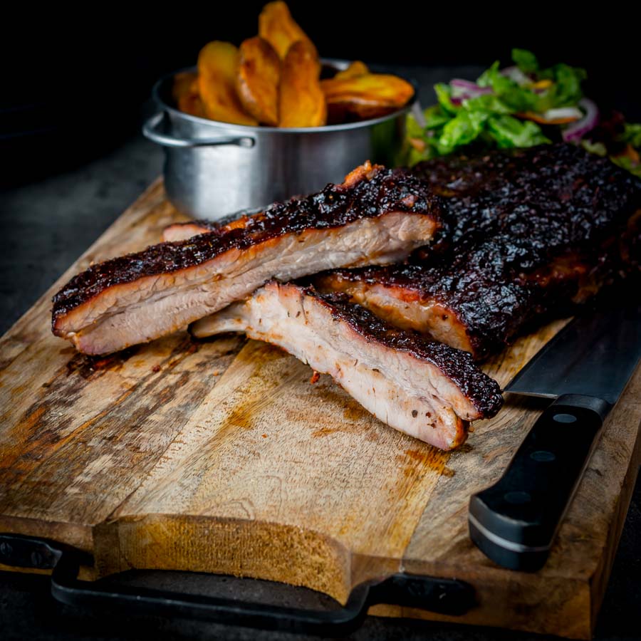 What could possibly be wrong about sticky slow roasted bbq ribs served with a roasted onion BBQ style dipping sauce and not a BBQ in sight.