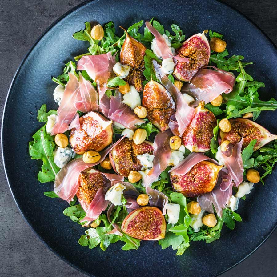 Roasted Fig Salad With Blue Cheese and Hazelnuts Krumpli