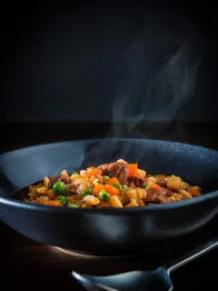 This Instant Pot Beef Minestrone soup is a perfect batch cooked lunch to take you through the long cold winters, hearty and full of incredible flavour.