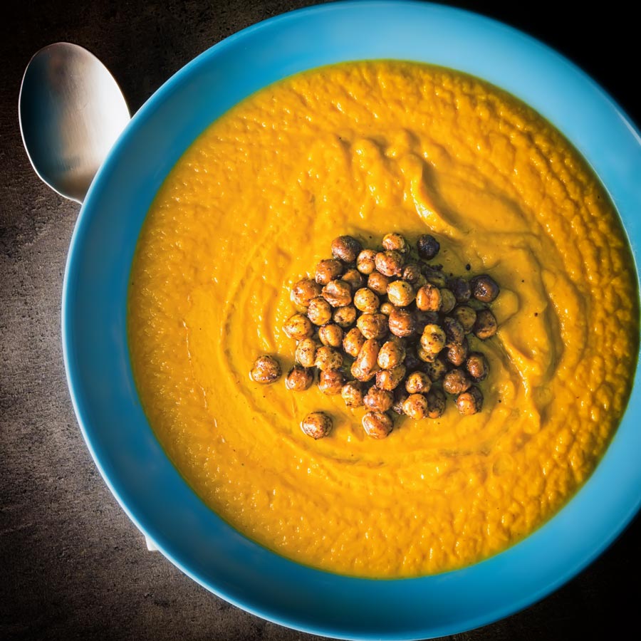 This roasted carrot soup is loaded with wonderfully spicy North African flavours and is topped with crispy sumac coated chickpeas!