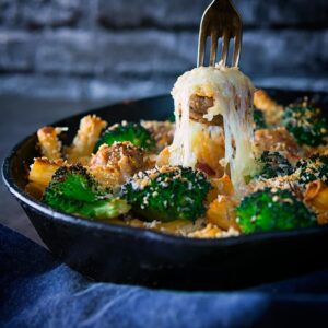 A pasta bake is such a comforting recipe and this turkey meatball pasta bake is gloriously tasty, cheesy and very very comforting!