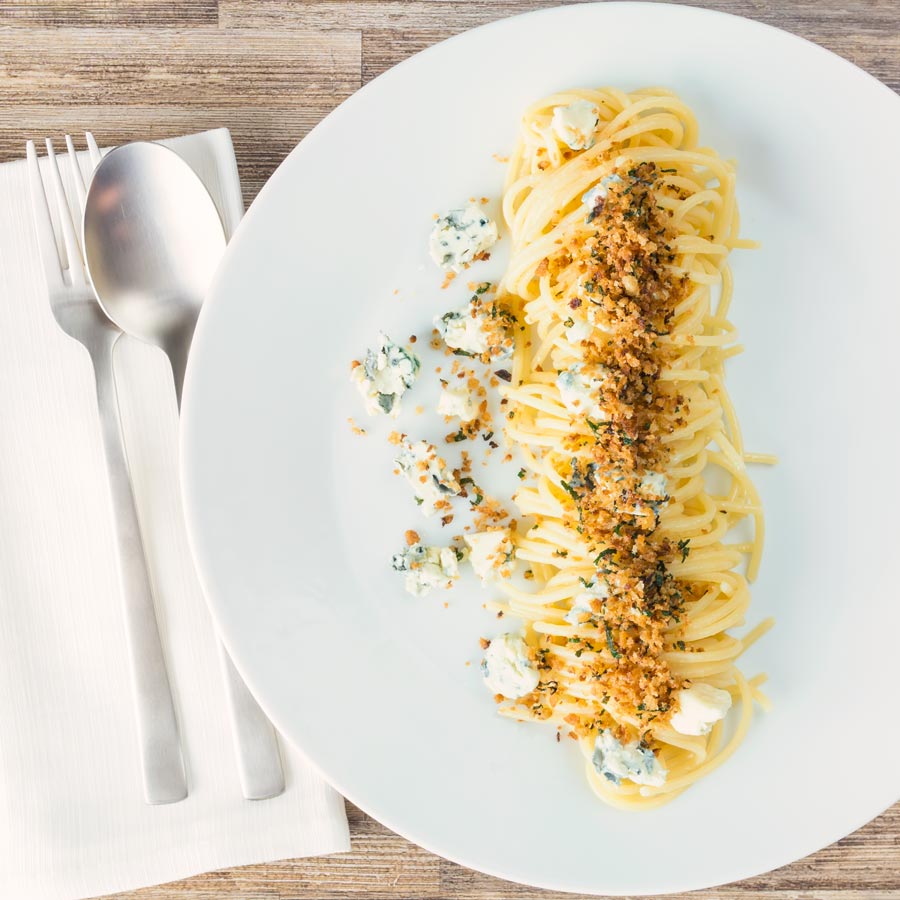 Pasta for the quick win again and this simple garlic spaghetti recipe is pushed over the top with some crispy sage breadcrumbs and Gorgonzola cheese.