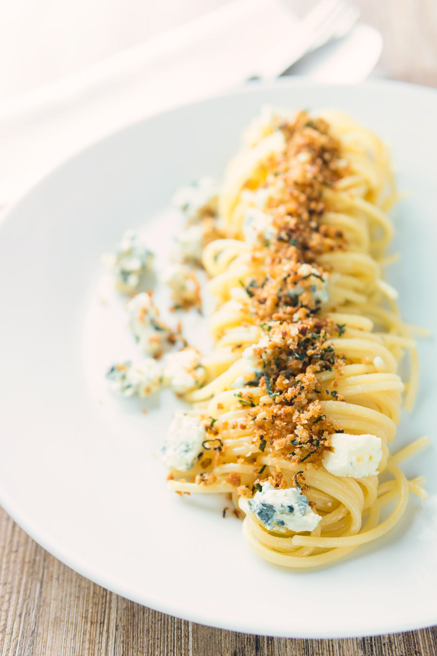 Pasta for the quick win again and this simple garlic spaghetti recipe is pushed over the top with some crispy sage breadcrumbs and Gorgonzola cheese.