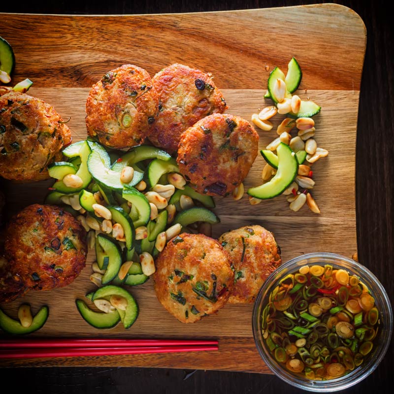 Spicy Tuna Fish Cakes With Cucumber Salad Krumpli