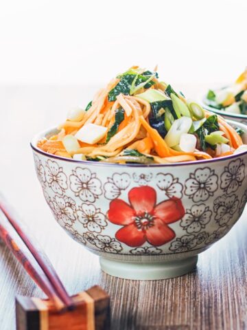Sweet and Sour Stir Fried Noodles - Krumpli