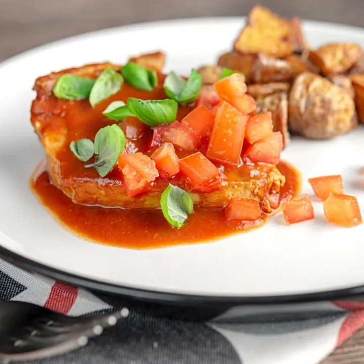 pork chops tomato sauce potatoes Slow Cooker Pork Chops in Tomato Sauce Krumpli pork chops tomato sauce potatoes Slow Cooker Pork Chops in Tomato Sauce Krumpli