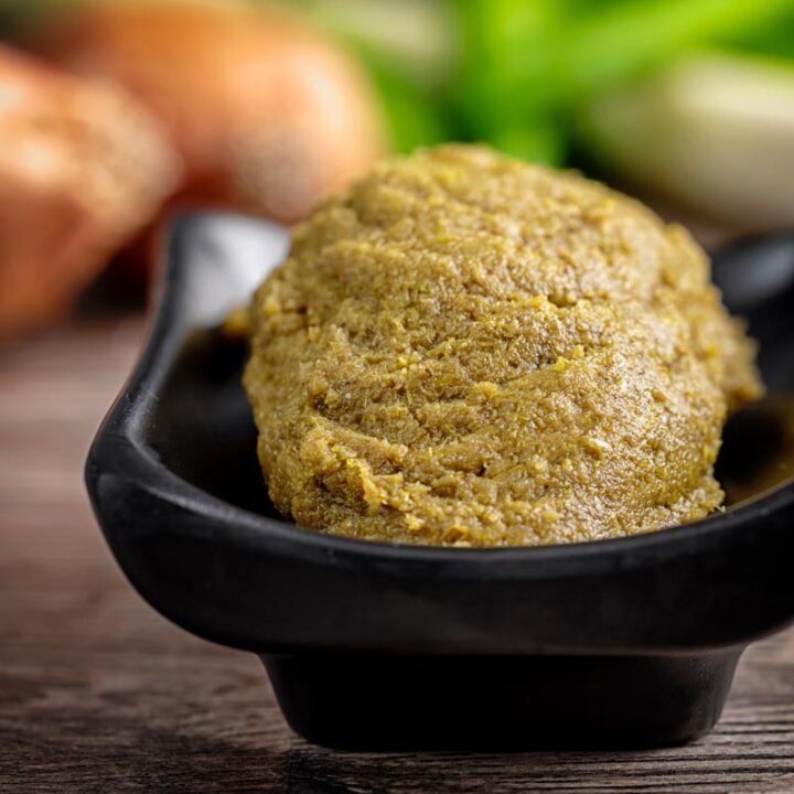 Homemade Thai Green Curry Paste Recipe