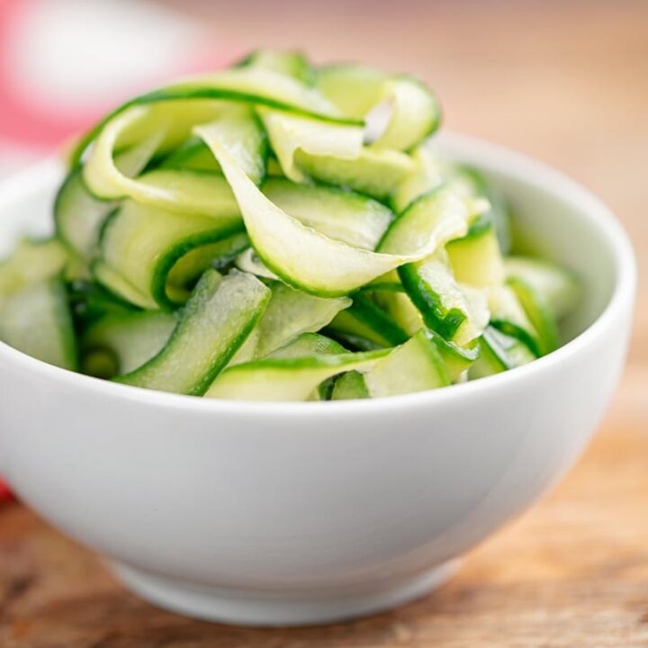 Quick Pickled Cucumber Slices