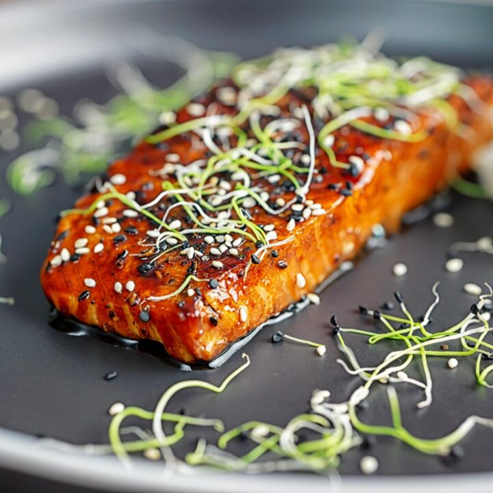 Quick Pan Fried Salmon Teriyaki | Krumpli