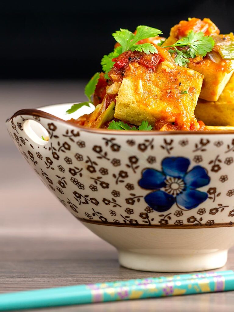 Fried Tofu & Vietnamese Tomato Sauce | Krumpli