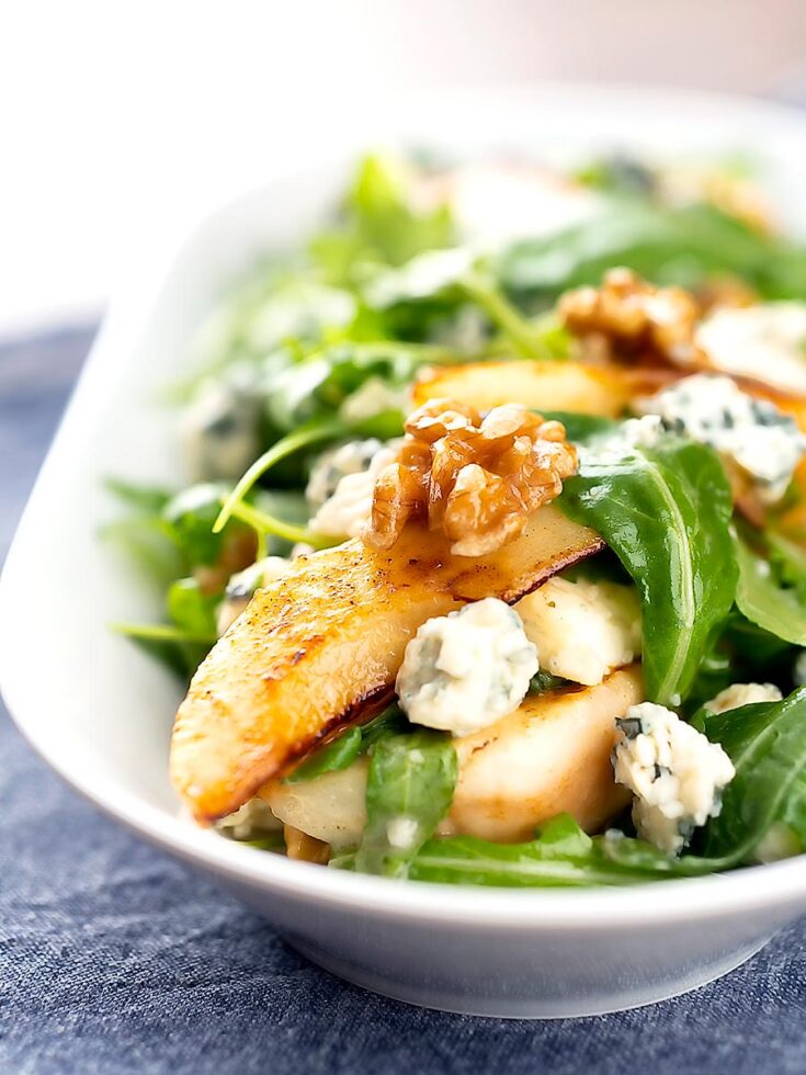 Pear and Blue Cheese Salad With Walnuts & Rocket Krumpli