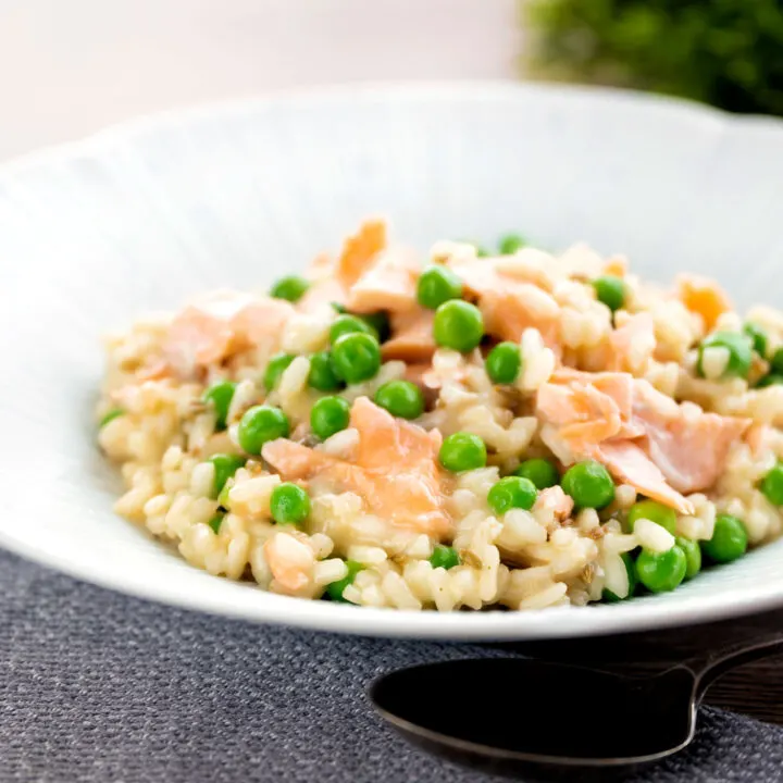 Salmon Risotto with Green Peas & Fennel - Krumpli