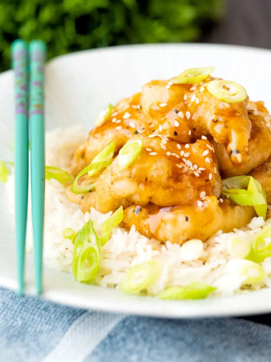 Chinese crispy lemon chicken served with rice.