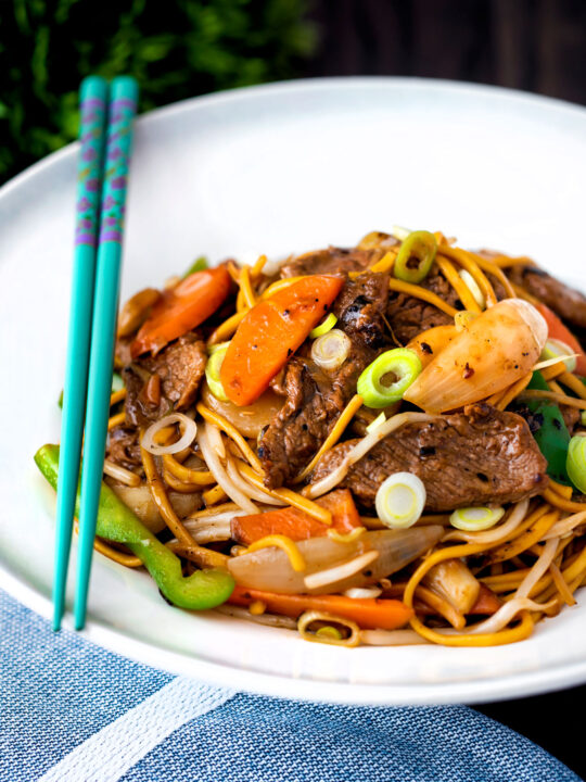 Homemade Chinese beef chow mein fakeaway.