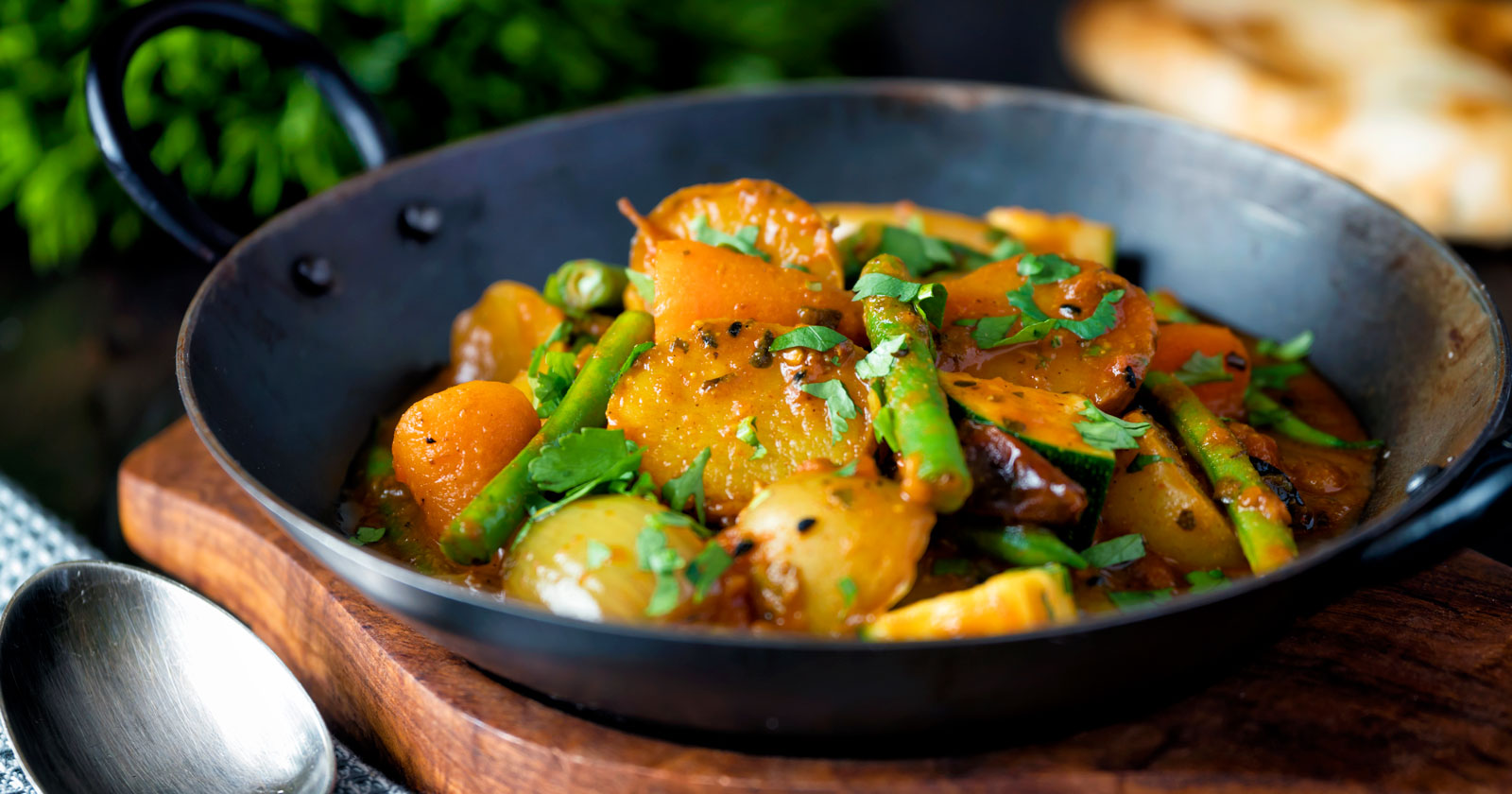 Vegetable Karahi Curry Easy, Delicious and Vegan - Krumpli