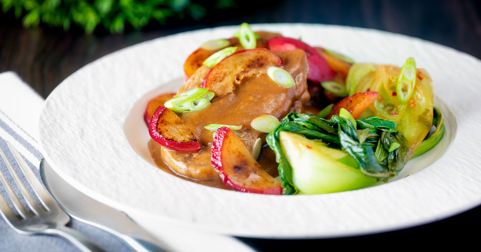 Pork Tenderloin with a Fresh Plum Sauce Krumpli