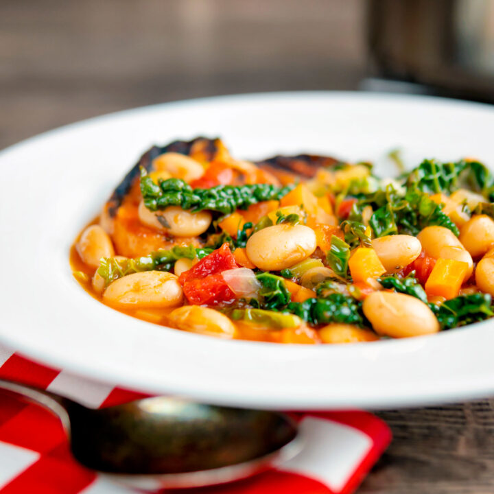 Quick Tuscan ribollita bean soup with toasted bread.