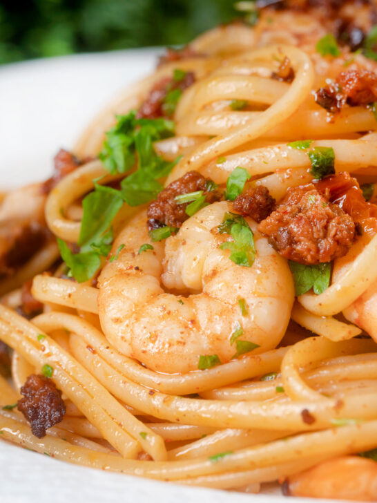 Close up prawn and chorizo pasta with linguine.