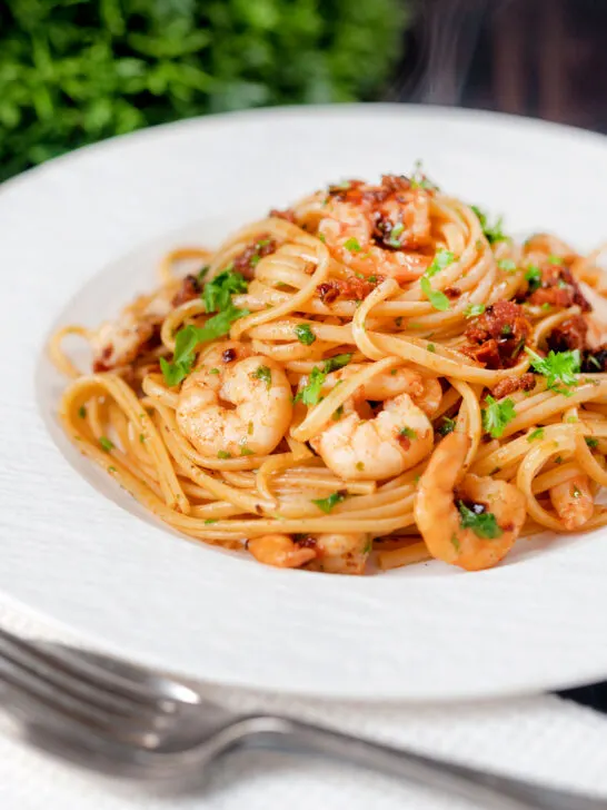 Quick prawn and chorizo pasta with linguine.