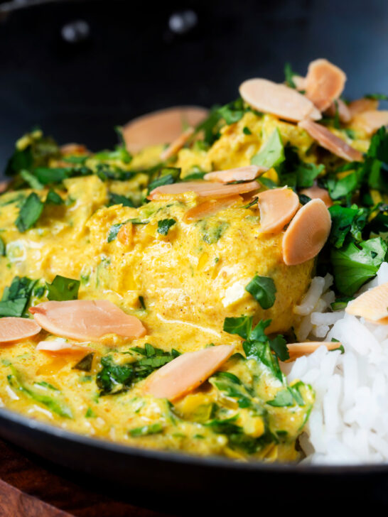 Close-up chicken pasanda yoghurt, coriander and almond curry.