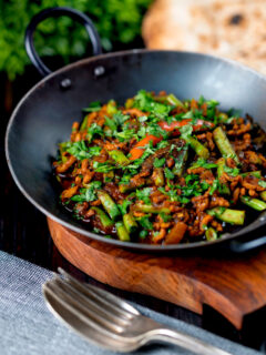 Hot and sour pork mince curry with green beans.