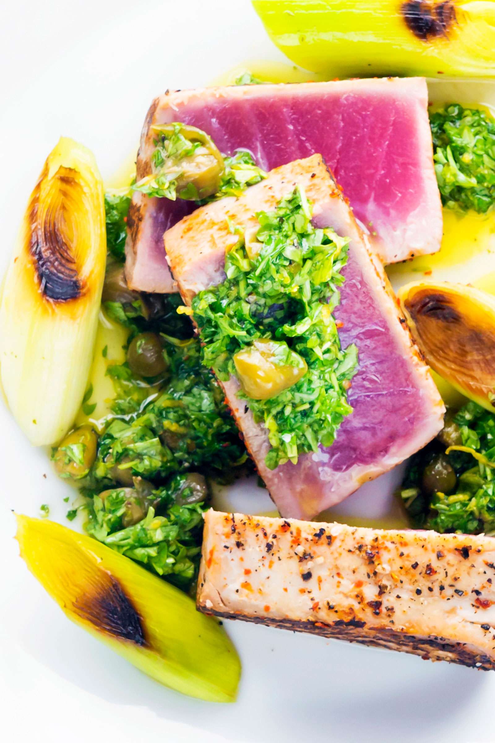 Tuna Steak With Capers Parsley and Lemon Krumpli