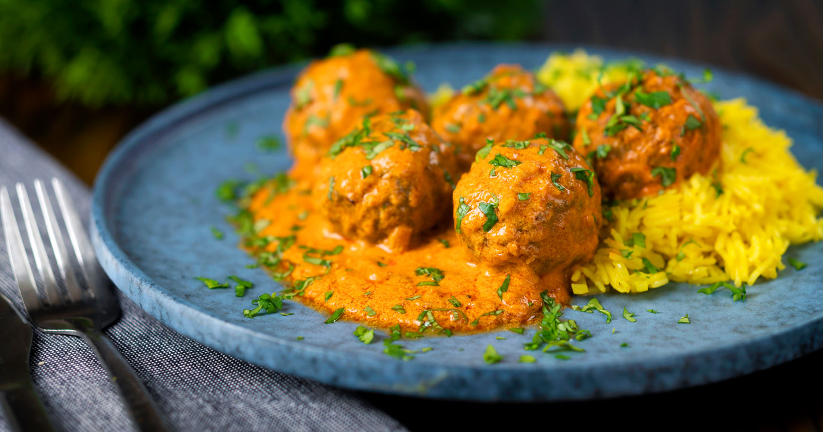 Venison Meatballs in a Yoghurt Curry Sauce Krumpli