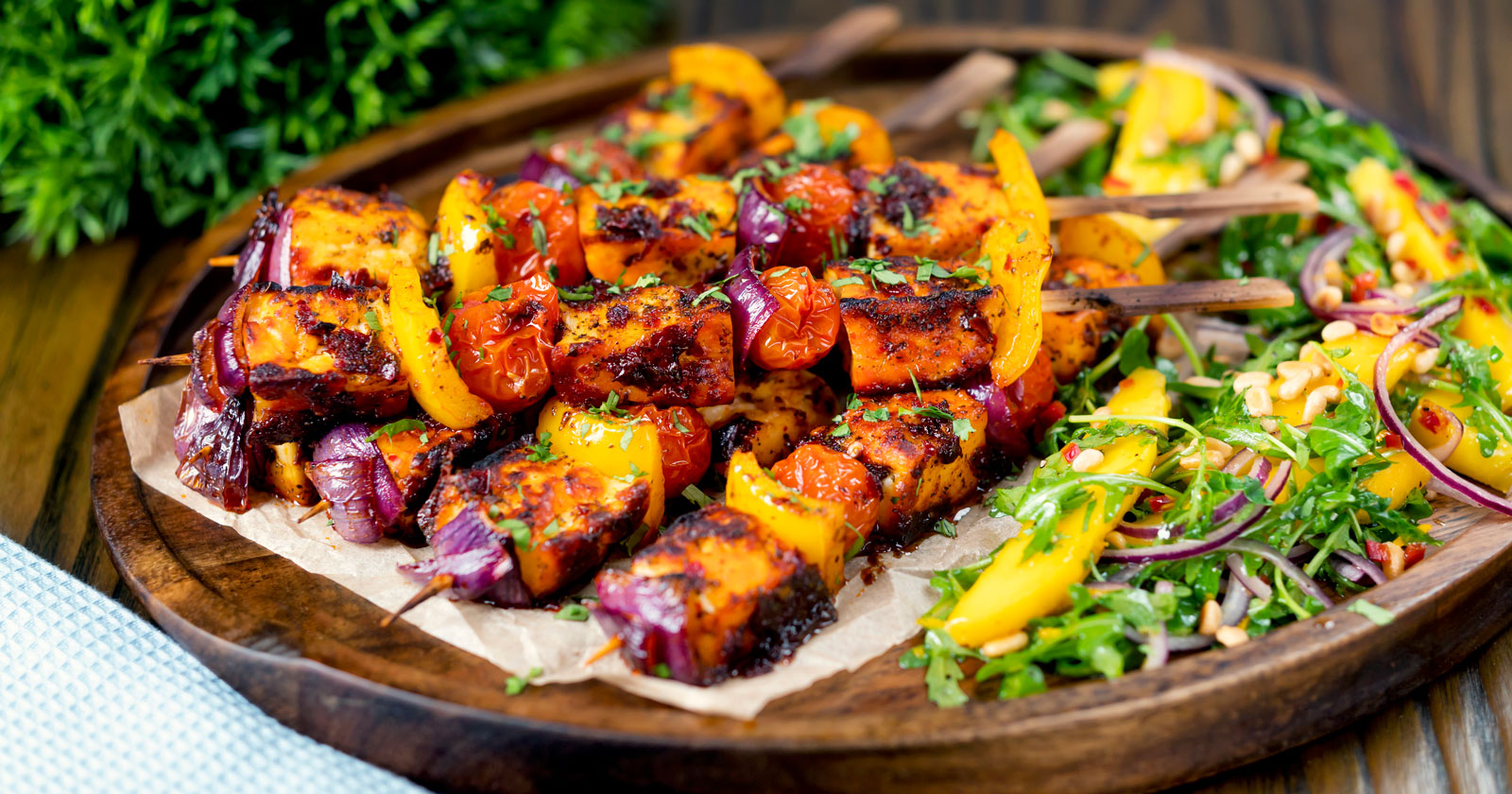 Harissa Halloumi Kebabs with Veggies Krumpli