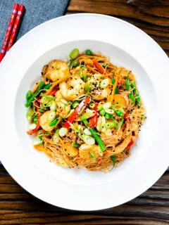 Overhead curried Singapore chow mein noodles with chicken and prawns.