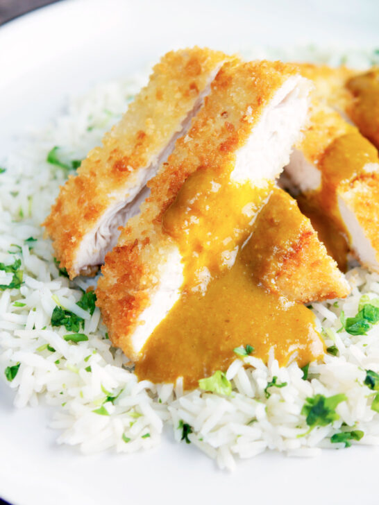 Crispy fried chicken katsu curry with homemade kare sauce served with rice.