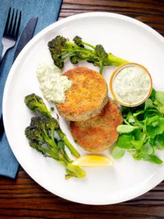 Overhead tinned mackerel fish cakes with homemade tartar sauce.
