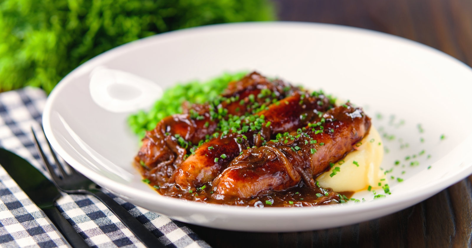 Devilled Sausages in a Spiced Onion Gravy