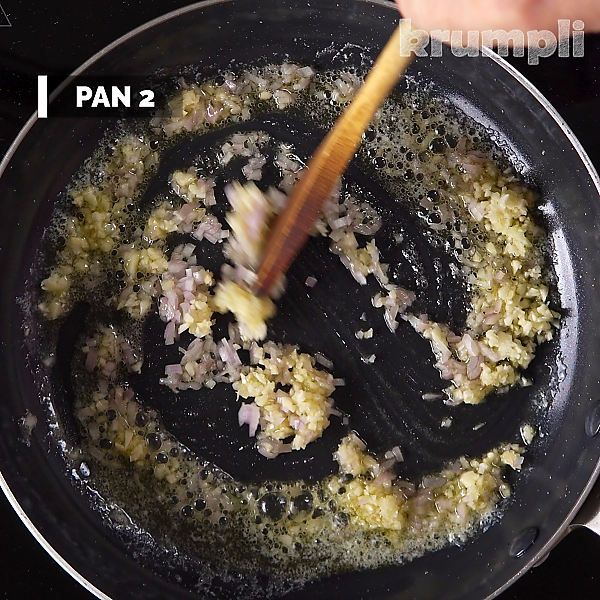 Blue Cheese (Stilton) Pasta process shots 5 of 18