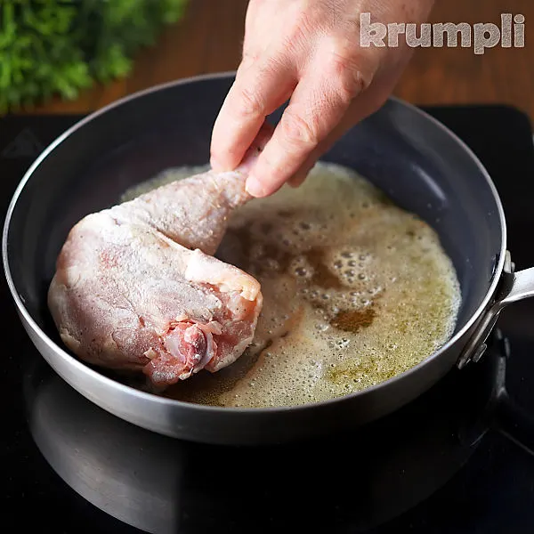Chicken Chasseur process shots 3 of 16