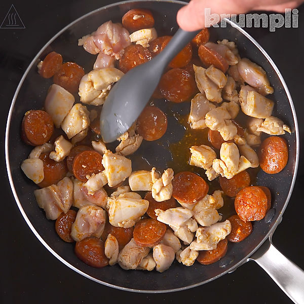 Chicken Jambalaya process shots 4 of 14
