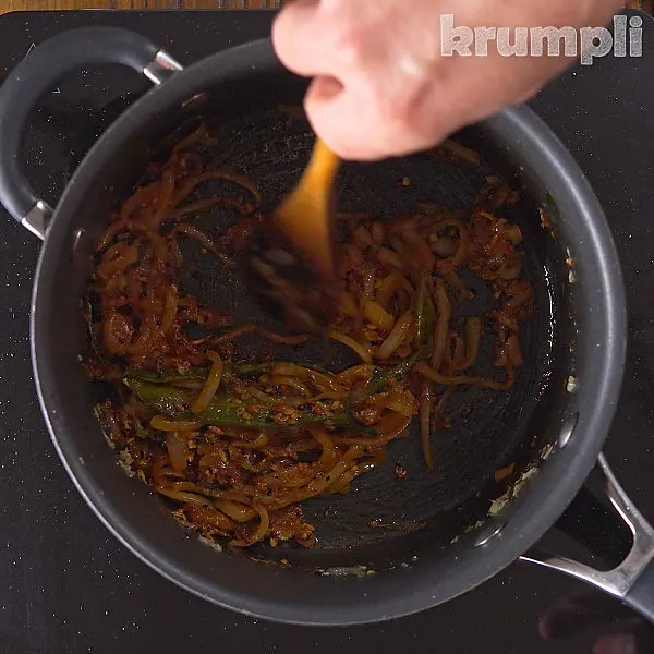 Rajma Masala process shots 11 of 17