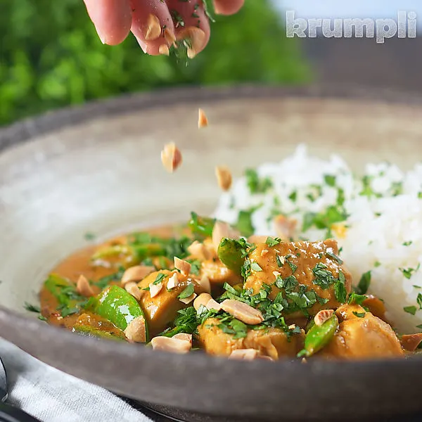 Satay Chicken Curry process shots 16 of 16