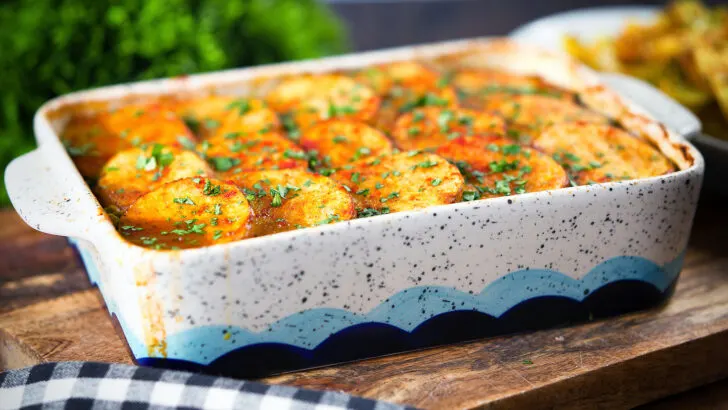 Minced lamb and potato hotpot with Indian influenced (keema matar) flavours.