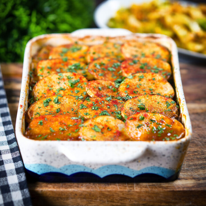 Minced lamb and potato hotpot with Indian influenced (keema matar) flavours.