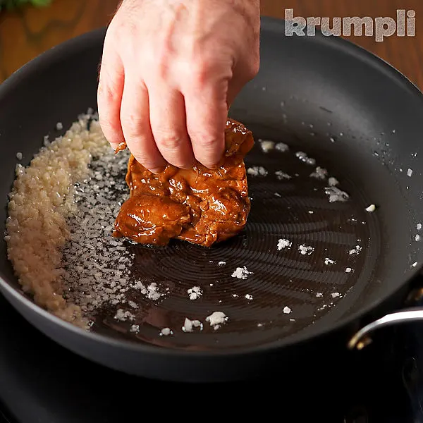 Devilled chicken Thighs process shots 5 of 14