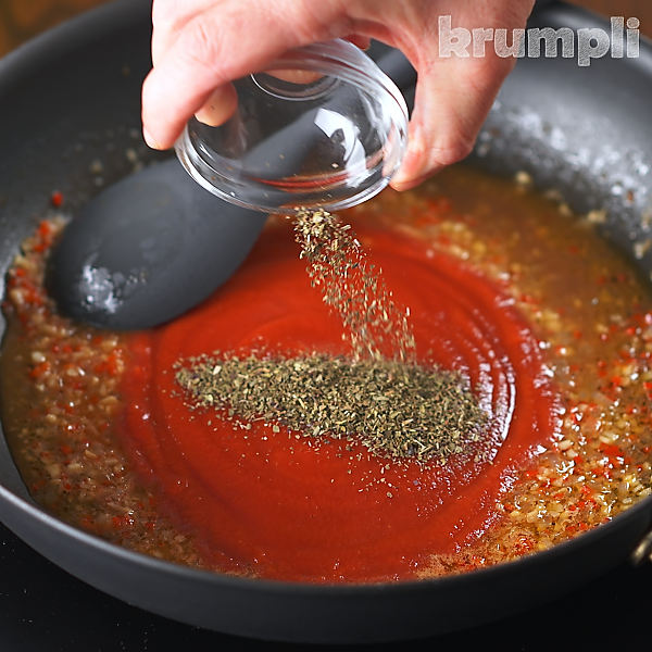 Tomato and Mascarpone Pasta process shots 6 of 12