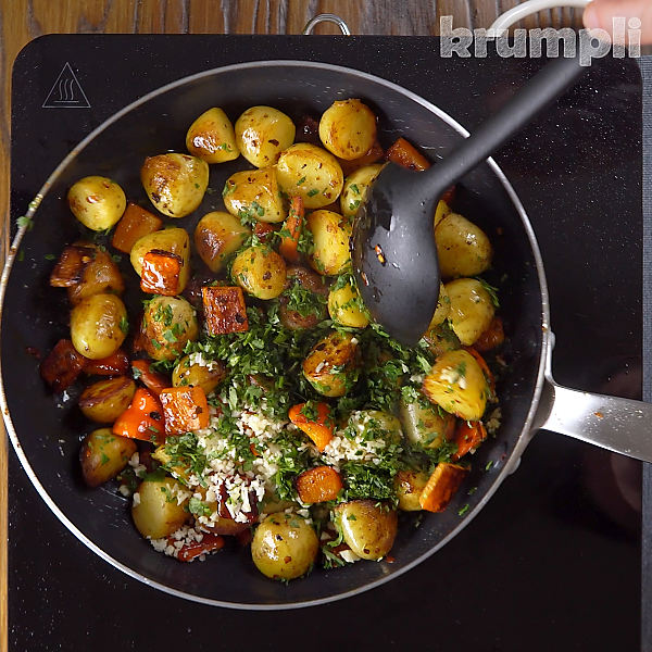 Batata Harra process shots 6 of 9