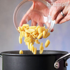 Cauliflower Cheese Pasta Bake process shots 4 of 20