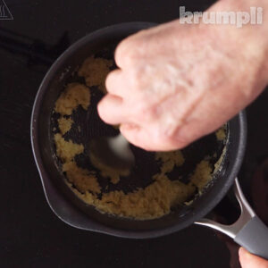 Cauliflower Cheese Pasta Bake process shots 6 of 20