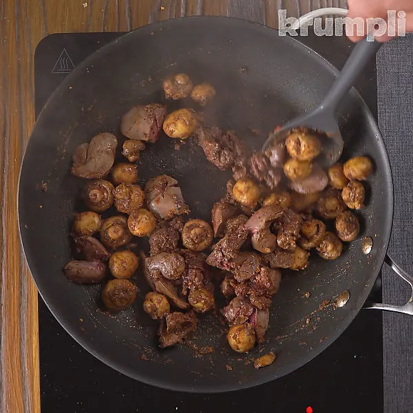 Chicken Liver Stew process shots 8 of 13