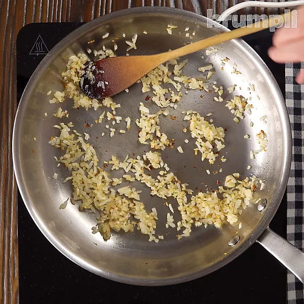 Crispy Pancakes process shots 2 of 22